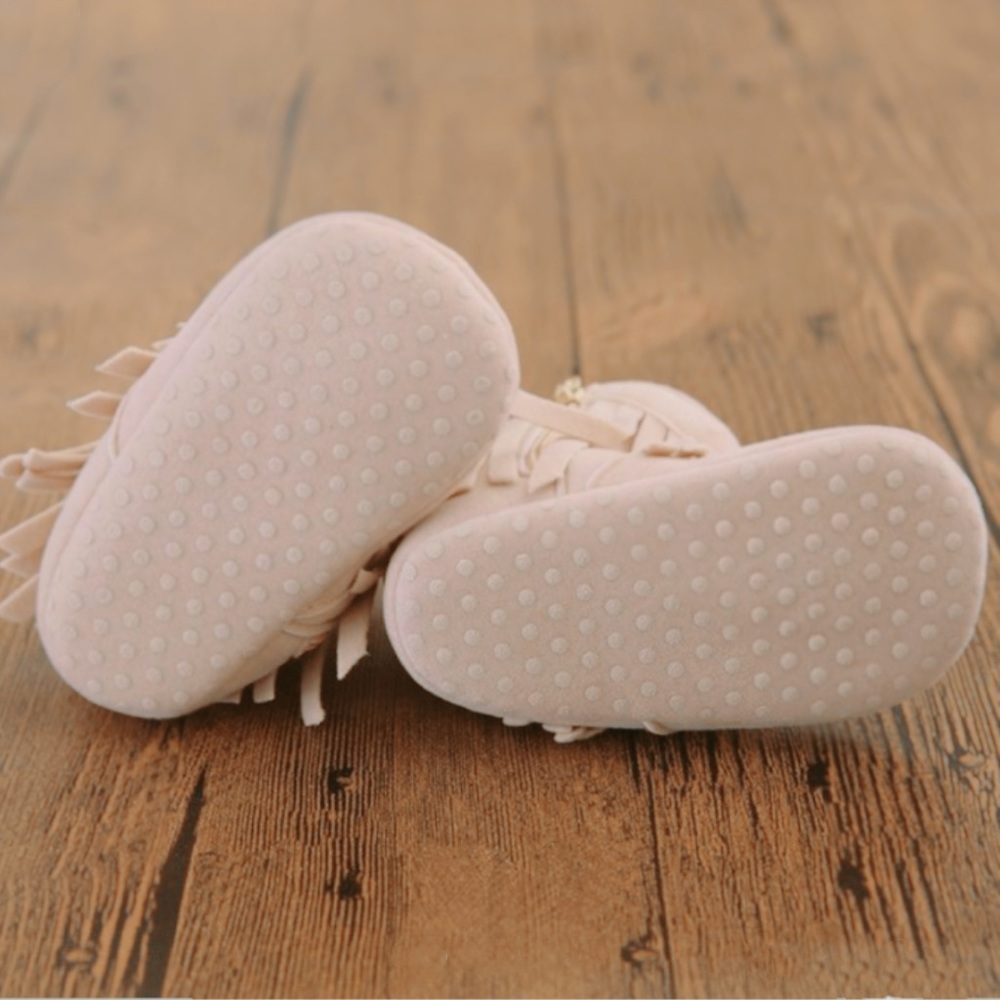 Baby Girl’s Anti- Slip Fringe Boots/Booties 🤠 - Picture 3 of 3